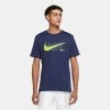 Nike T-Shirt Herren Größe M -Sportbekleidung 55479 Nike T Shirt Herren 09 55 ec 0eeac5a537b32bcc784fed4ef9a05afb04d61bf5nikedd9702410model1 10224212