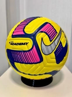 Nike Academy FA22 Größe 5