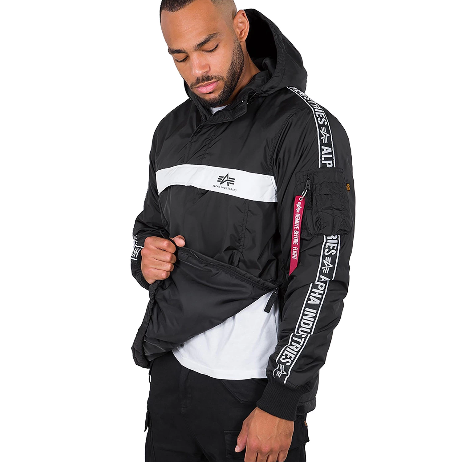 Alpha Industries AI Tape Anorak Herrenjacke Schwarz 198133/03 5 Alpha Industries AI Tape Anorak Herrenjacke Schwarz 198133/03 – Bild 3