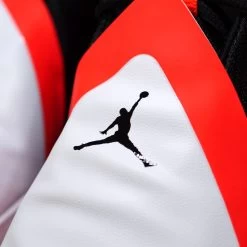 Nike Jordan Ultra Fly 3 Basketball Sneaker Schwarz Weiß Neon AR0044 023 -Sportbekleidung Nike Jordan Ultra Fly 3 Basketball Sneaker schwarz 1 1